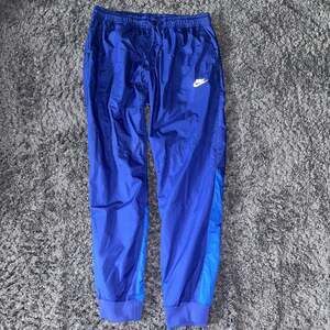 Vintage Nike Y2K Two-Tone Blue Nylon Windbreaker Track Pants Mesh Lined